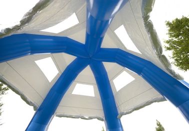 Μπλε μεγάλο Comercial βαθμού PVC απόδειξης νερού σκηνών θόλων διογκώσιμο για τη διαφήμιση