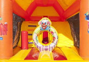 2 σε 1 Bouncy Castle των διογκώσιμων Combo ψευτοπαλλικαράδων κίτρινων παιδιών κλόουν με τη φωτογραφική διαφάνεια