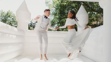 Υπαίθριος ειδικός λευκός οίκος άλματος γαμήλιου διογκώσιμος Bouncy Castle για το κόμμα
