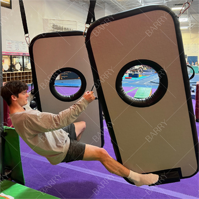 Εμπορικό Bounce House Air Door Ninja Warrior πλωτό γήπεδο εμπόδια εξοπλισμός για ενήλικες σε εσωτερικούς χώρους