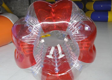 Προσαρμοσμένος πυρίμαχος υπαίθριος διογκώσιμος περίπατος παιχνιδιών στην πλαστική σφαίρα φυσαλίδων