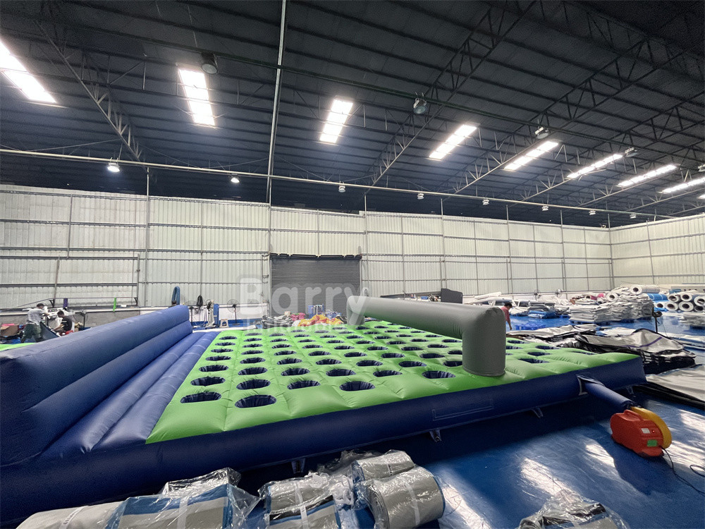 17.5m(L) X7.4m(W) X1.2m(H) Pvc Tarpaulin Πυροβόλο στρώμα Run For Insane Πυροβόλο 5k Δρόμος εμπόδιων Run
