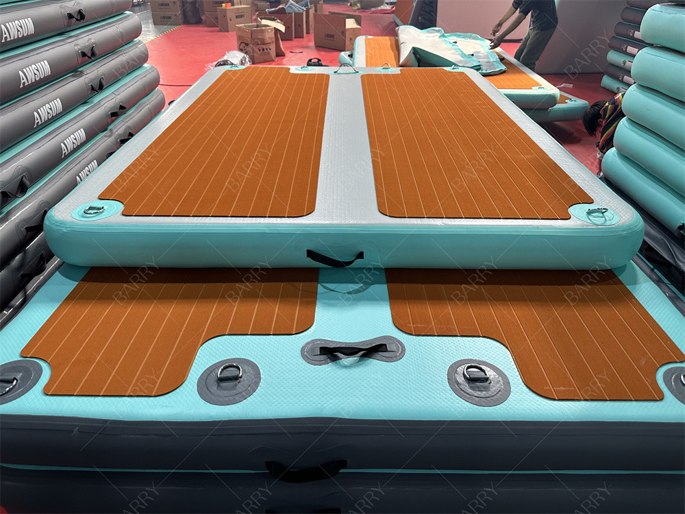2.4×1.8×0.15m Dropstitch Πνευματώδης βάρκα Jet Ski Dock Νερό πλωτό ύφασμα κολύμβησης νησί