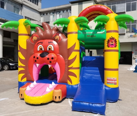 Διογκώσιμο ζωικό λιοντάρι PVC που πηδά το Castle για τα παιδιά 5mLX5mWX4mH
